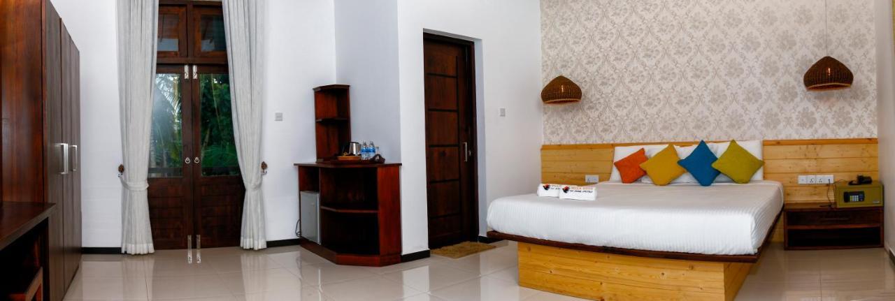 Hotel Bella Vista Anuradhapura Exterior foto